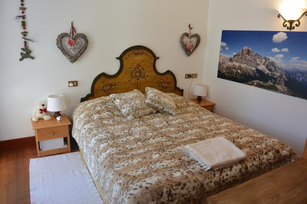 Villa Ronco - Stayincortina Cortina dʼAmpezzo Dış mekan fotoğraf