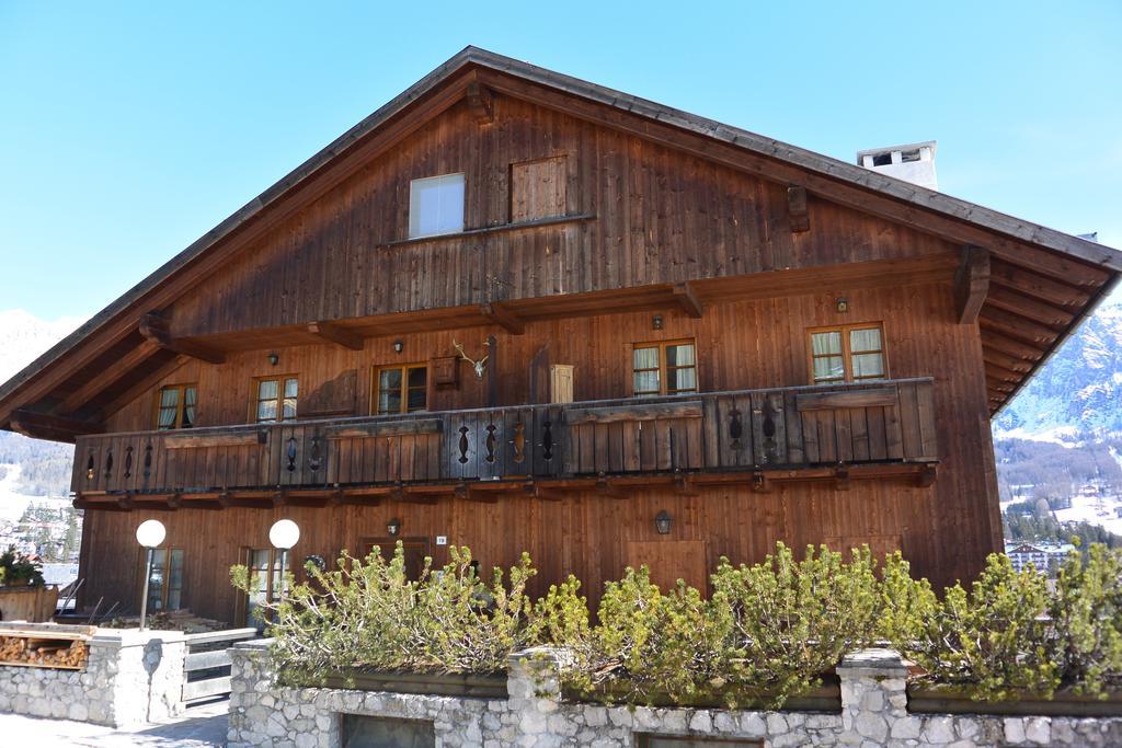 Villa Ronco - Stayincortina Cortina dʼAmpezzo Oda fotoğraf